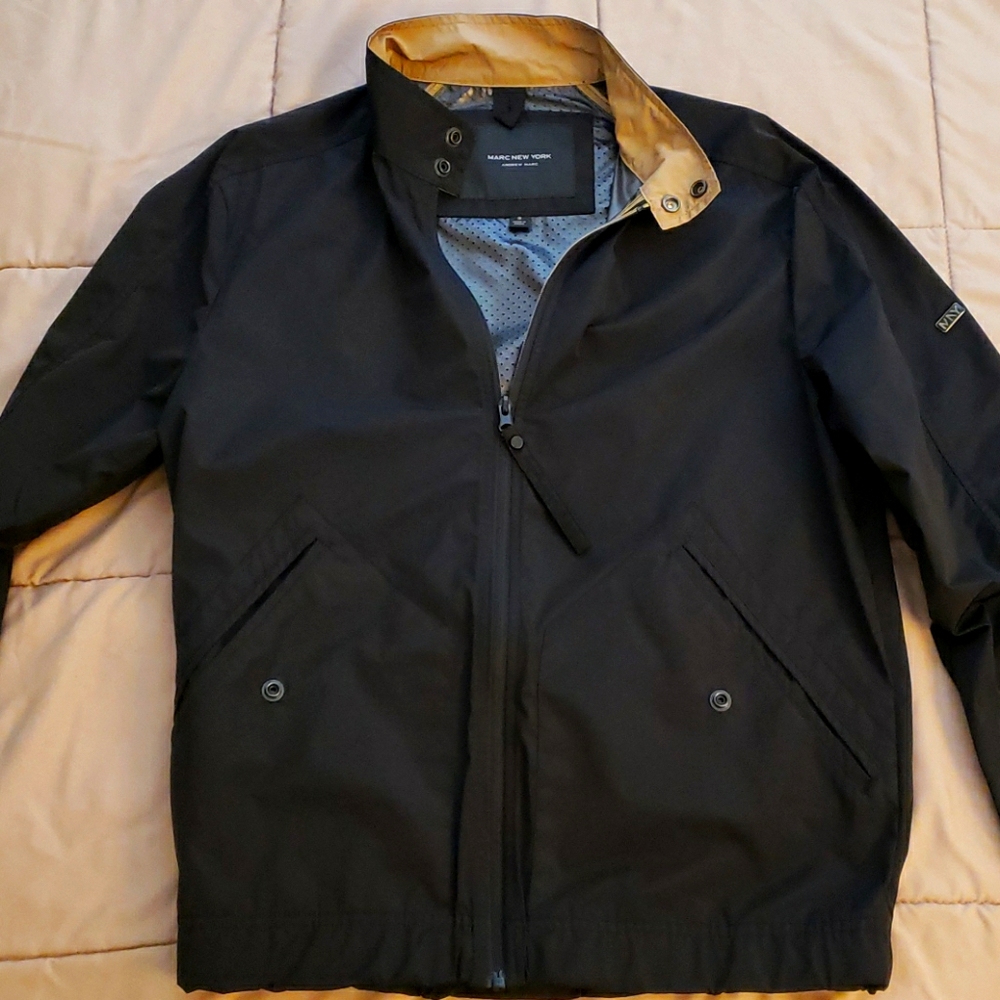 Windbreaker jacket